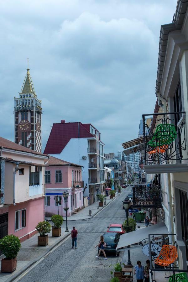 Downtown Hotel Batumi Exterior foto